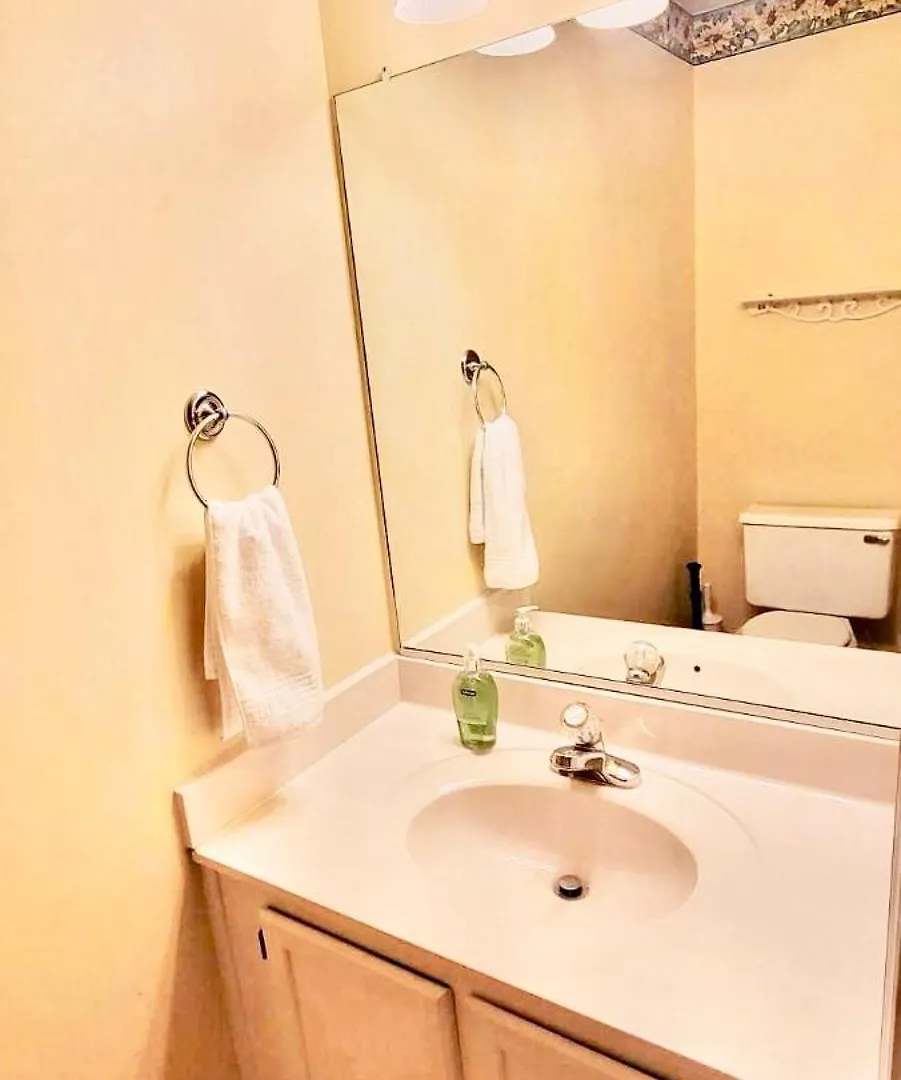 Newport News Treasure Villa Holiday home